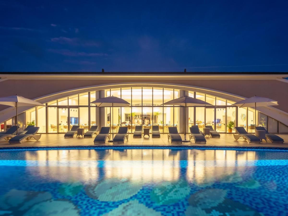 Miyakojima Kurima Resort Seawood Hotel Экстерьер фото